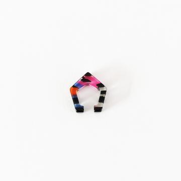 Polygon acetate ear clip