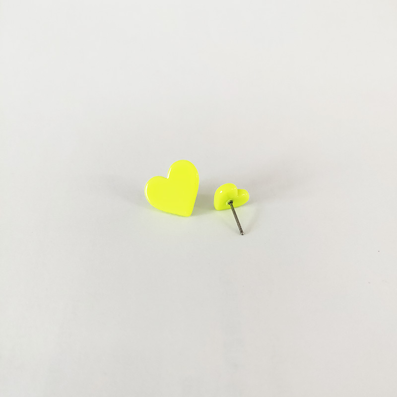 心形图案时尚造型醋酸板材耳环配S925银针